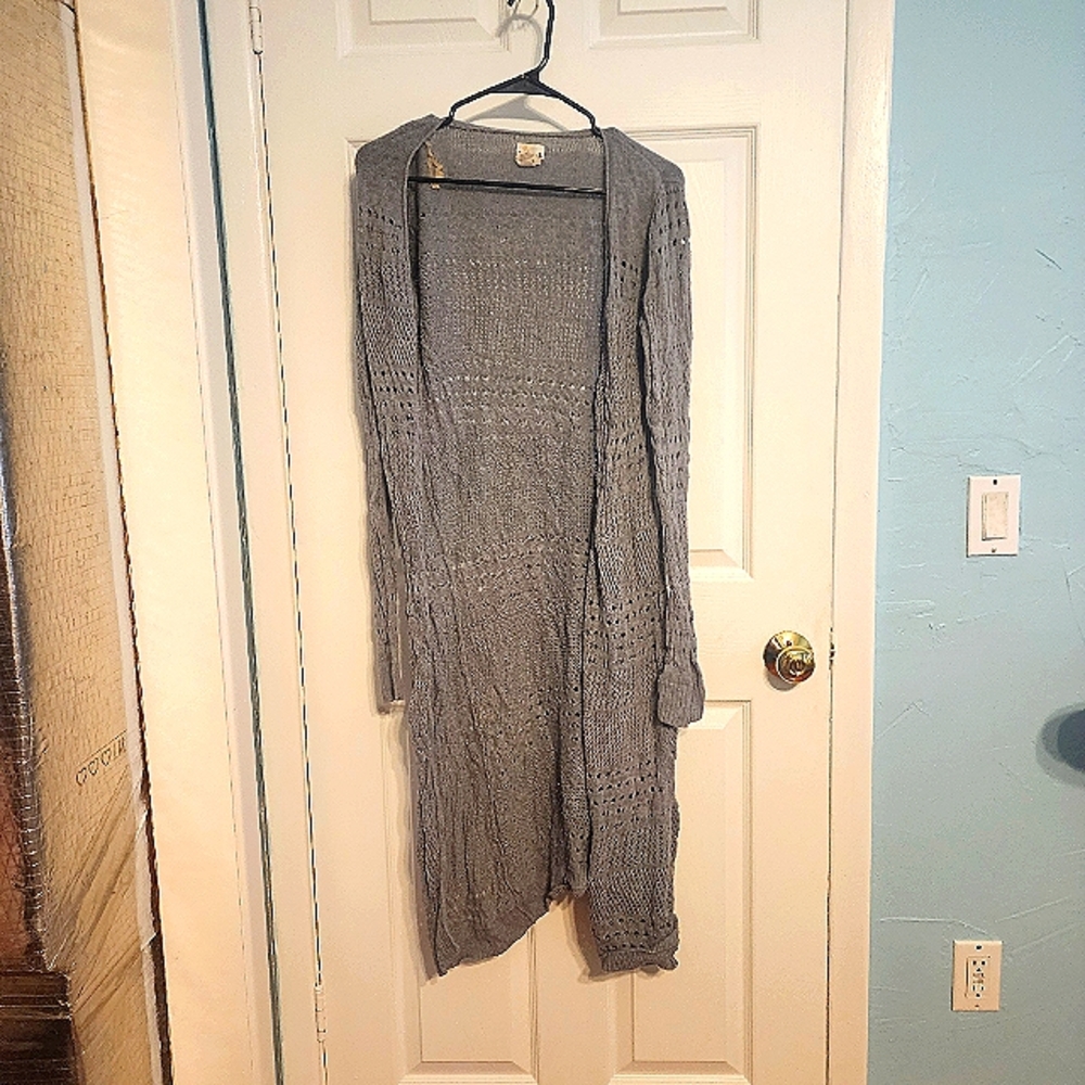 Mudd long sleeve sweater
